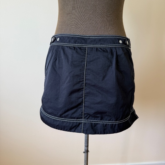 Super Cute Vintage Y2K Nautica Navy Mini Skirt - Picture 2 of 6